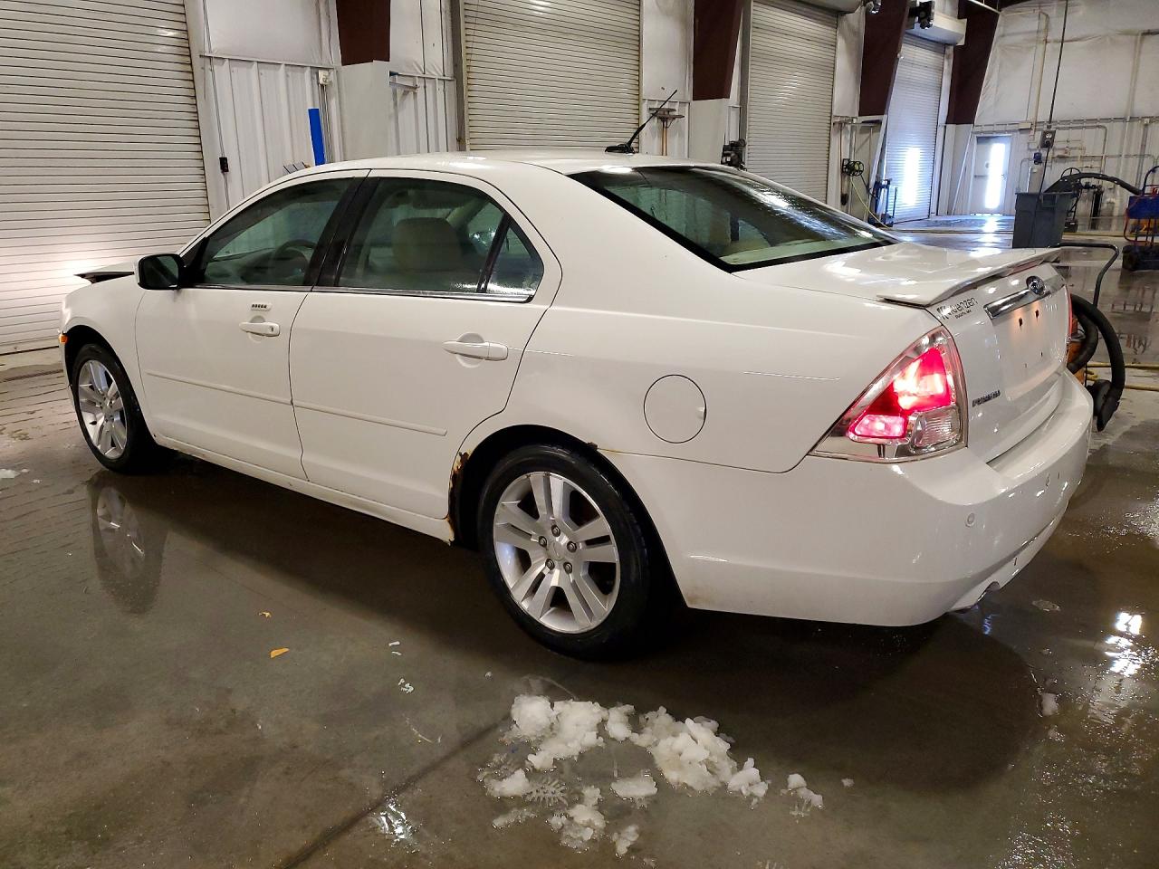 2008 FORD FUSION SEL photo 2