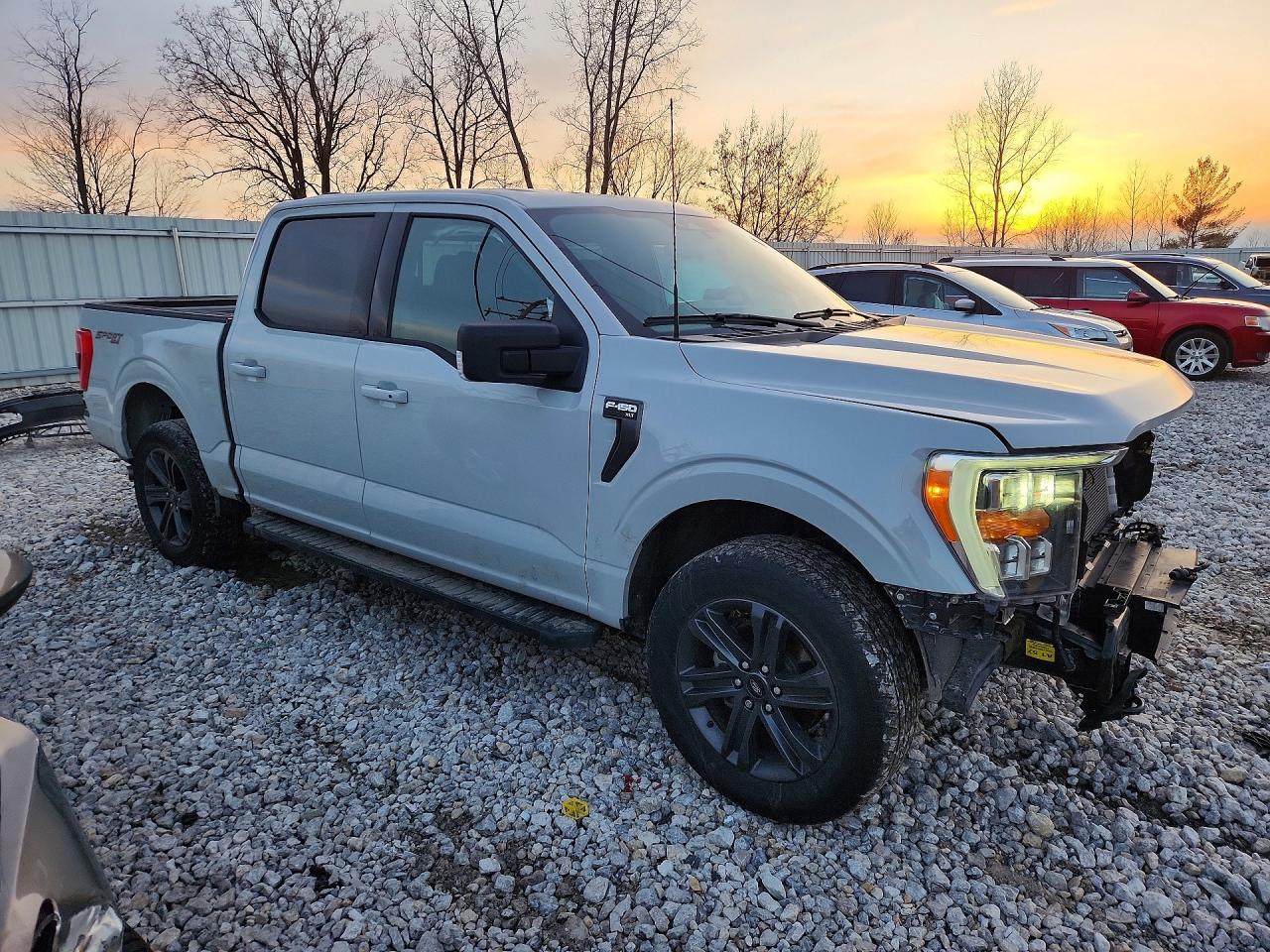 2023 FORD F150 SUPERCREW photo 4
