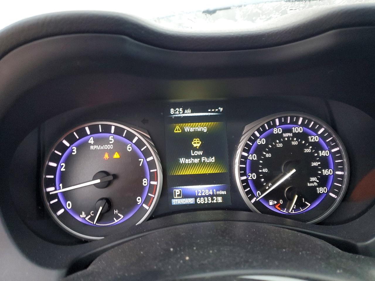 2015 INFINITI Q50 BASE photo 17