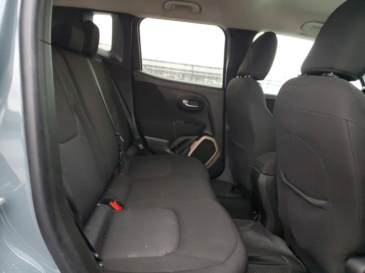2017 JEEP RENEGADE LATITUDE photo 21