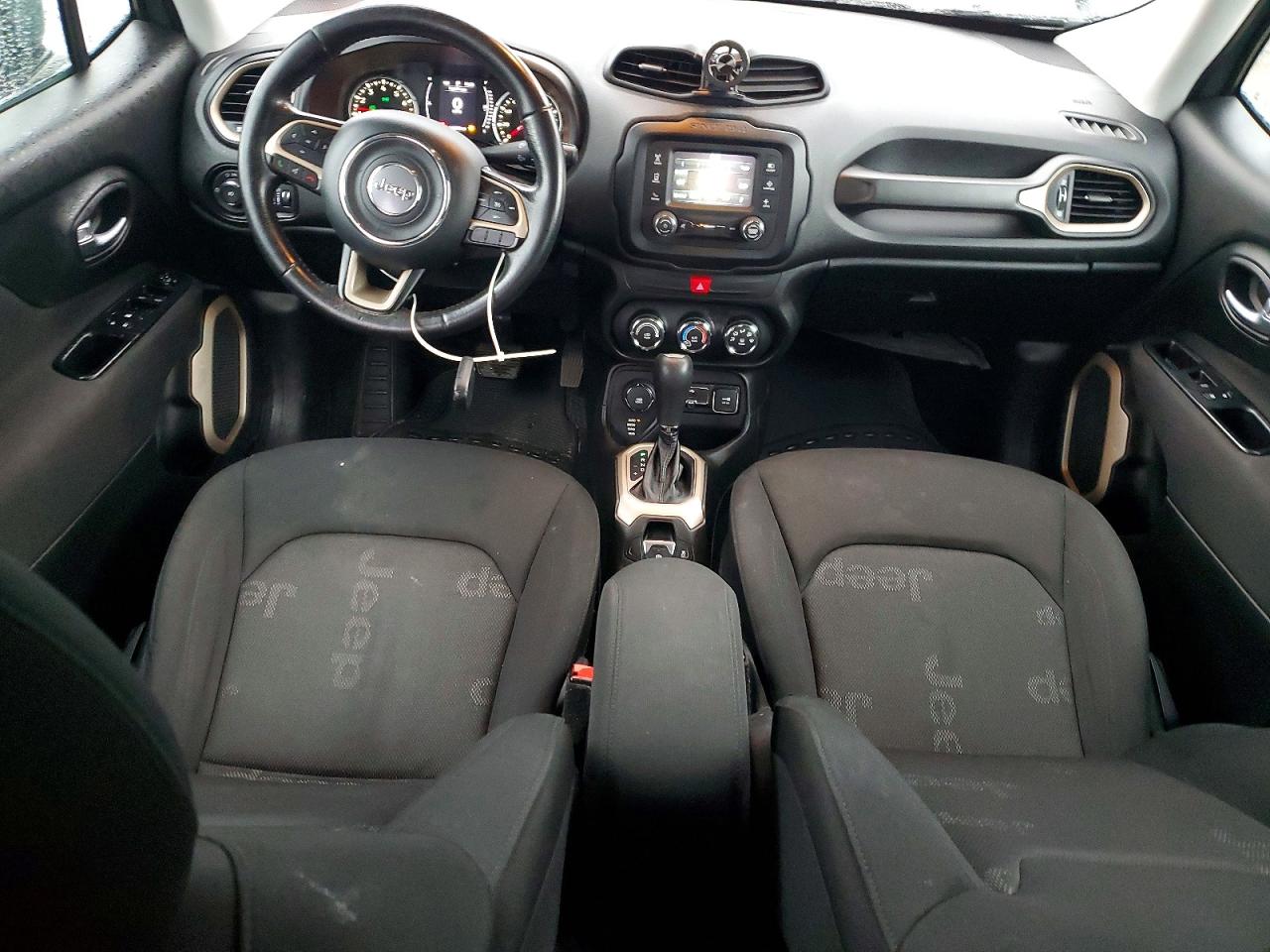 2017 JEEP RENEGADE LATITUDE photo 15