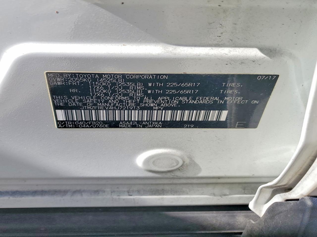 2017 TOYOTA RAV4 LE photo 14