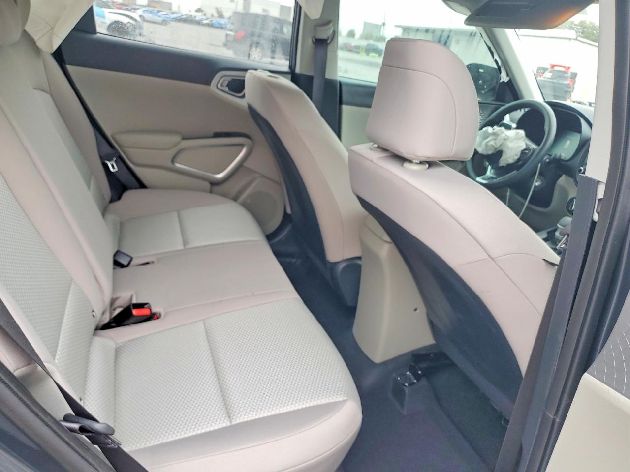 2025 KIA SOUL LX photo 21