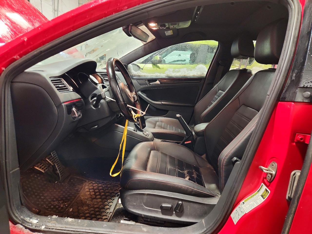 2017 VOLKSWAGEN JETTA GLI photo 13