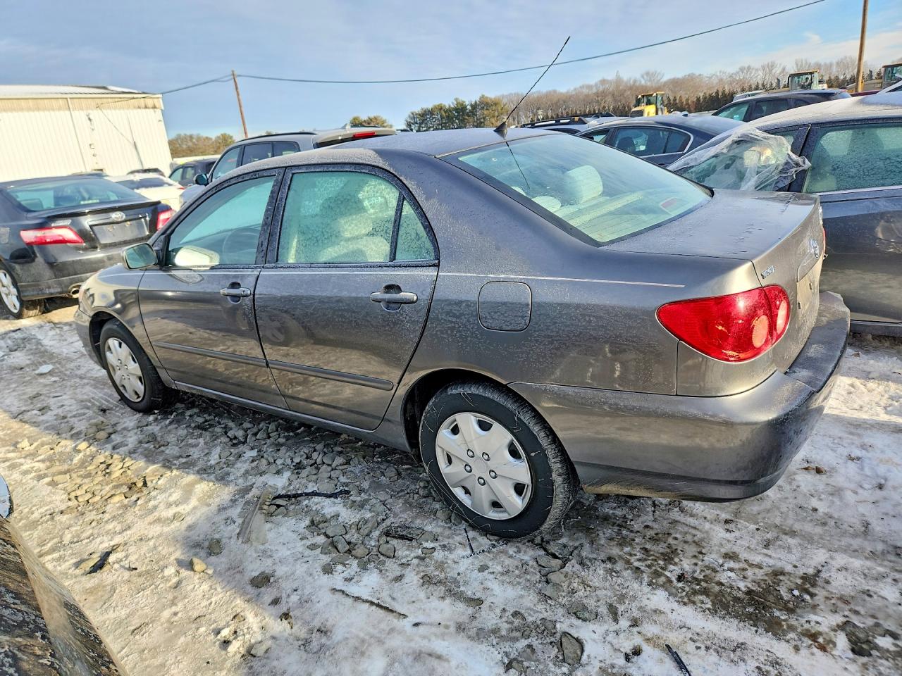 2005 TOYOTA COROLLA CE photo 3