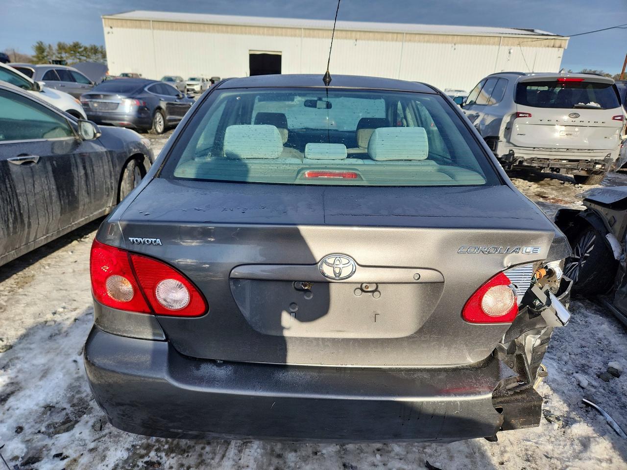 2005 TOYOTA COROLLA CE photo 11