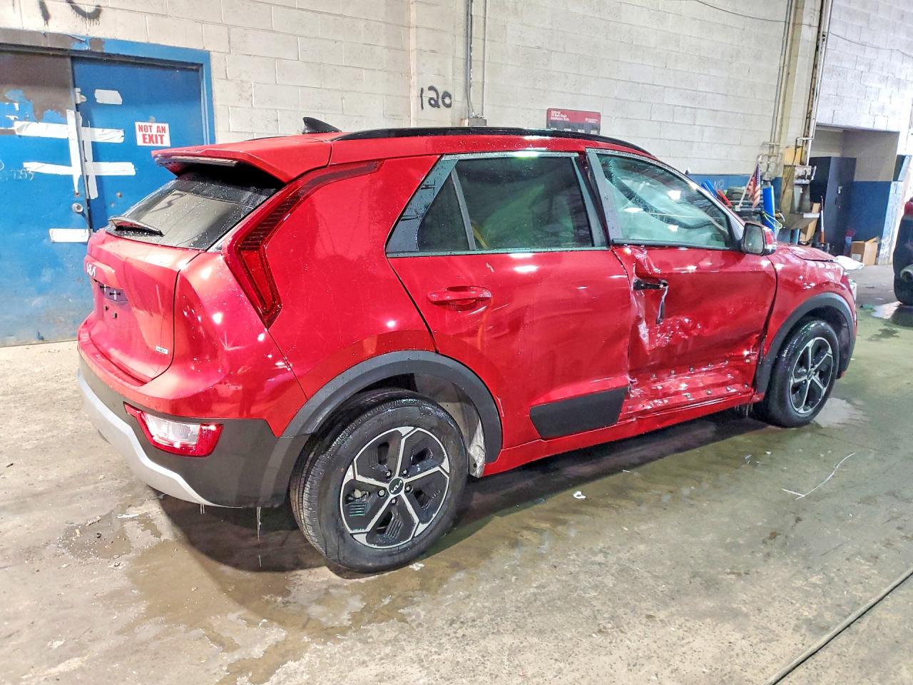 2025 KIA NIRO EX photo 3