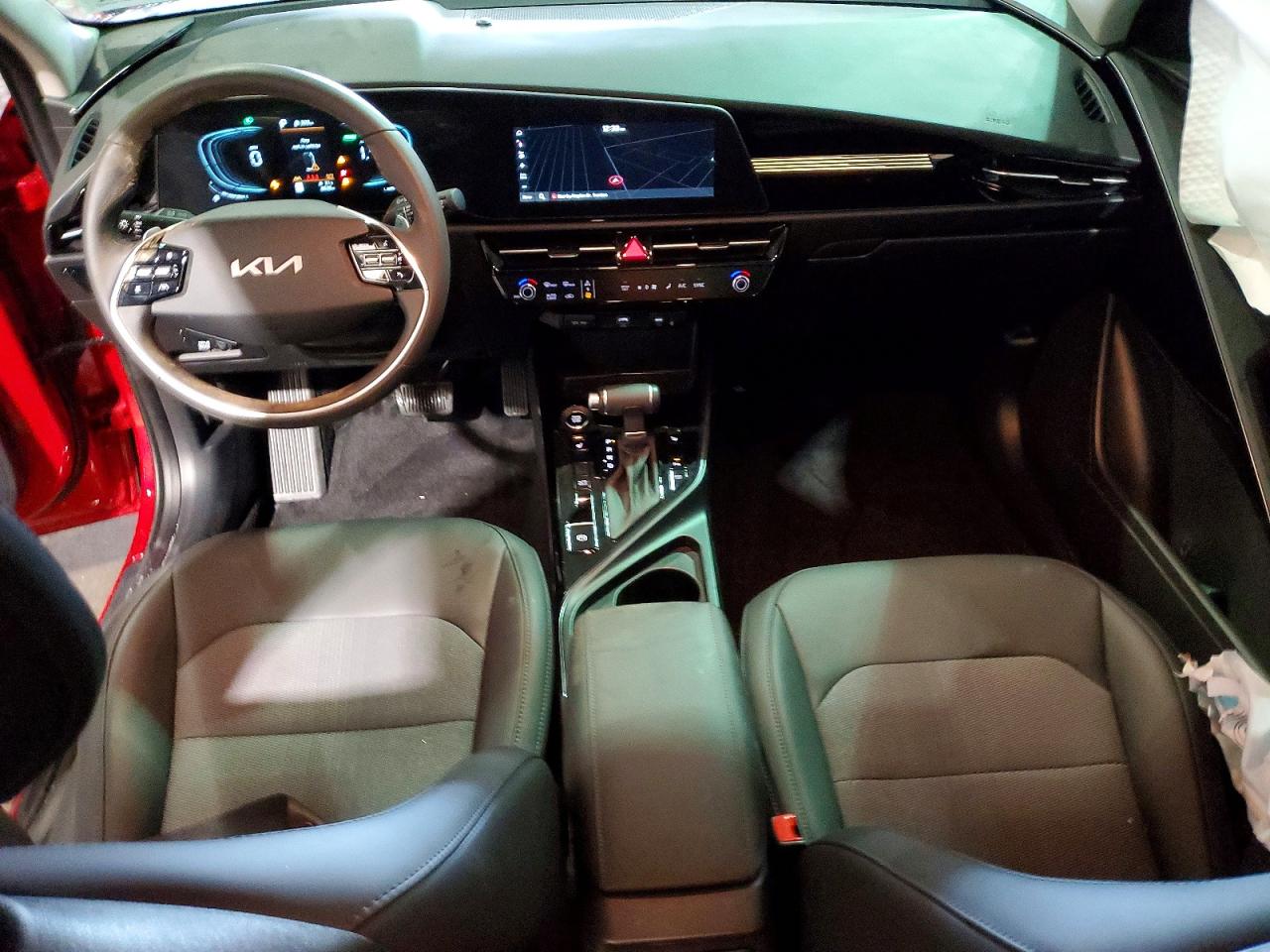 2025 KIA NIRO EX photo 8