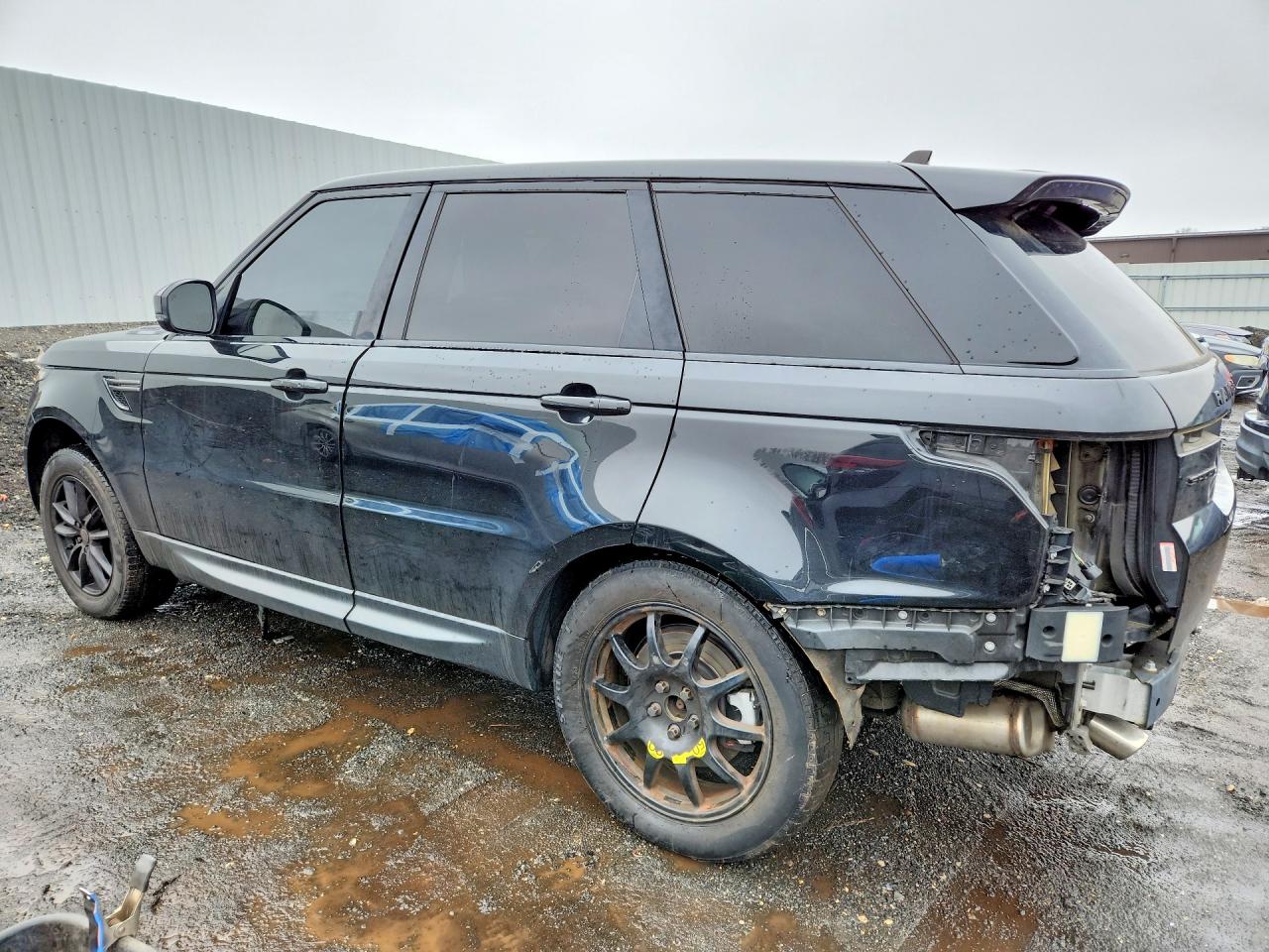 2016 LAND ROVER RANGE ROVER SPORT SE photo 4