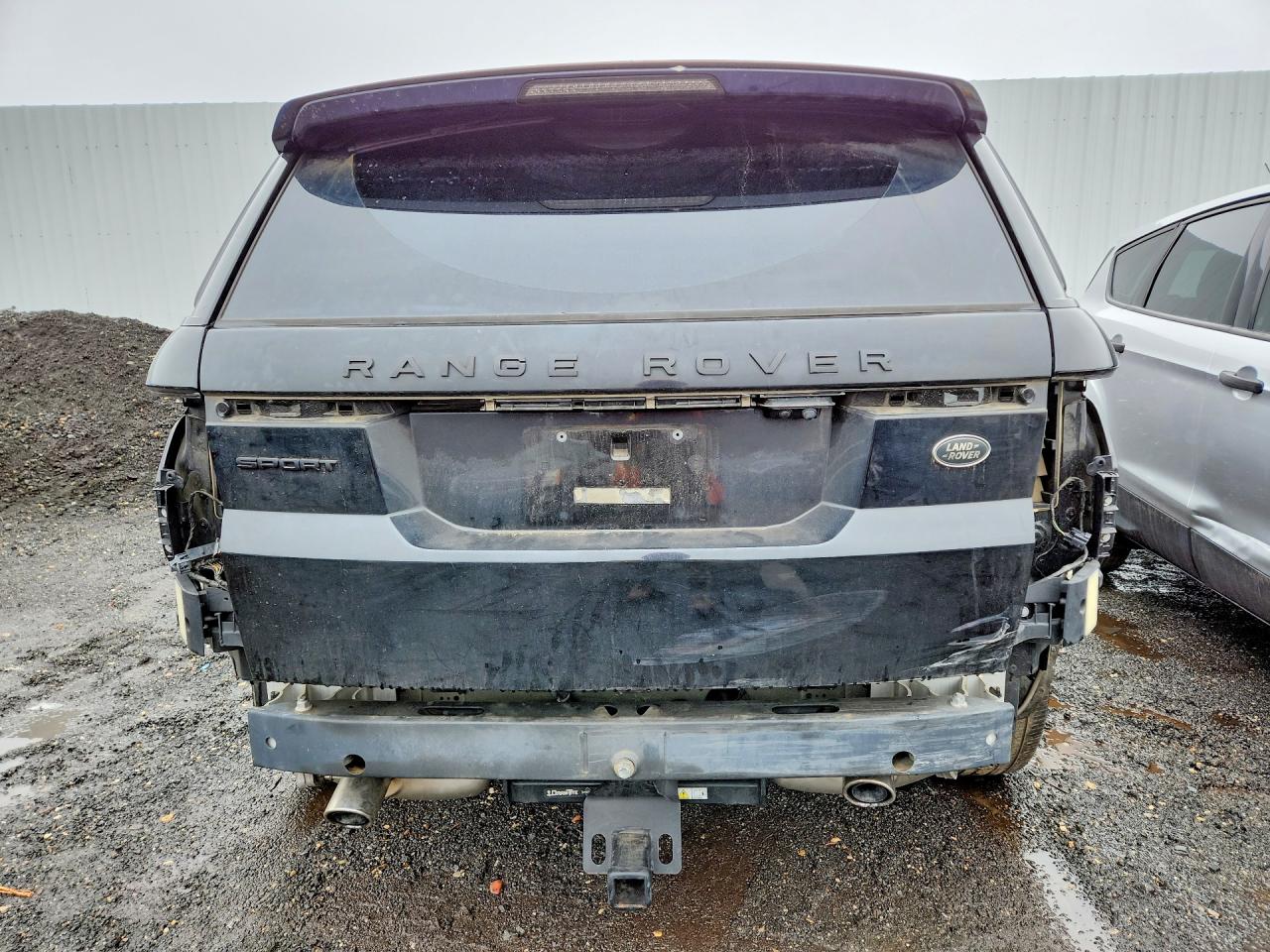 2016 LAND ROVER RANGE ROVER SPORT SE photo 16