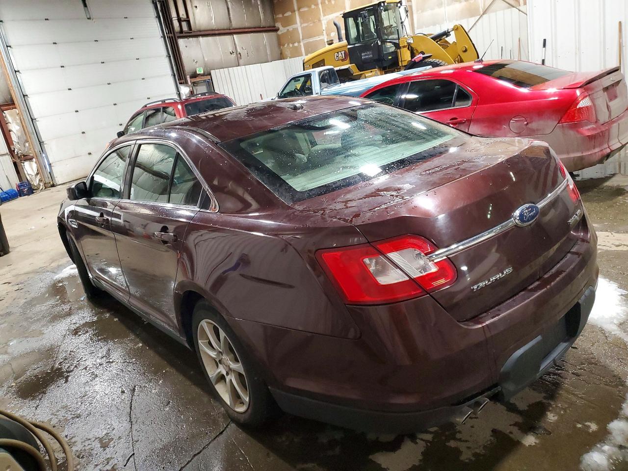 2010 FORD TAURUS SEL photo 3