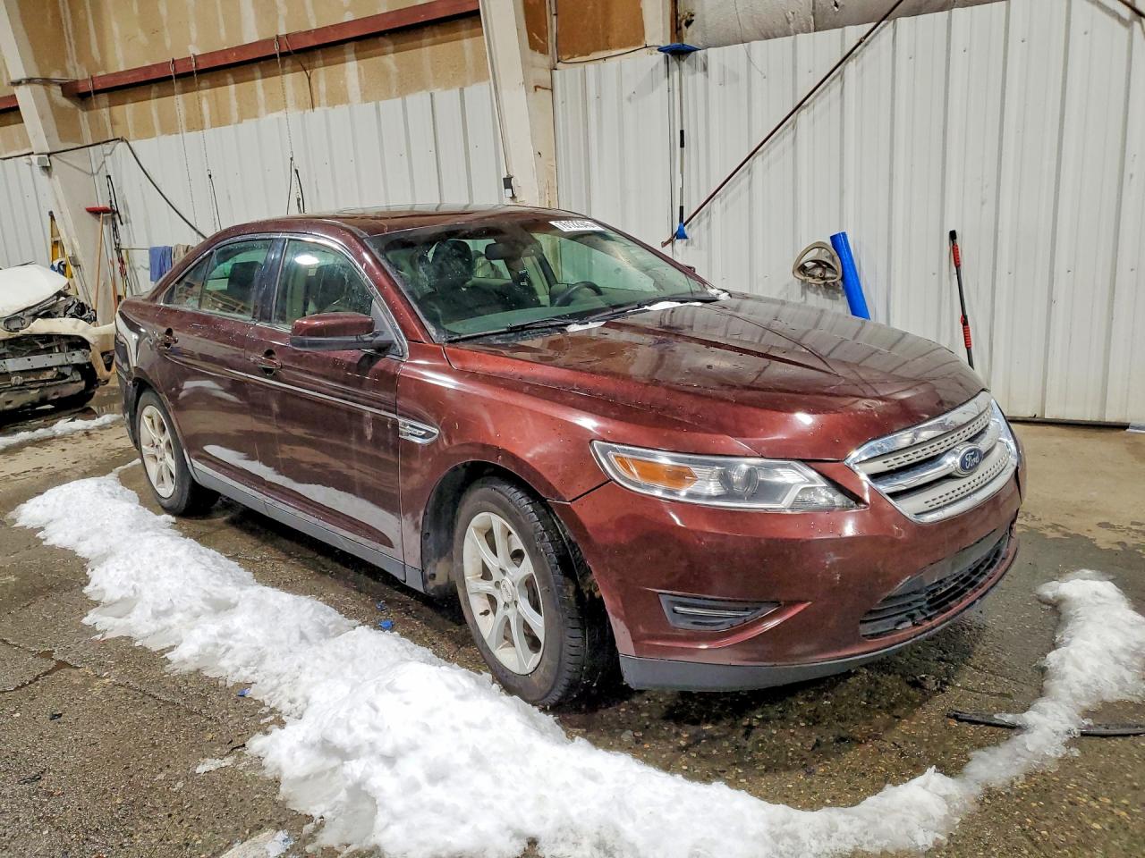 2010 FORD TAURUS SEL photo 7