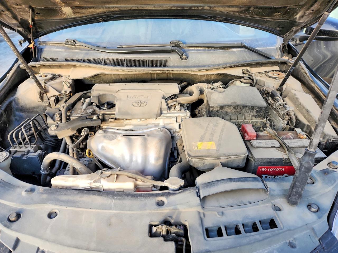 2015 TOYOTA CAMRY LE photo 21