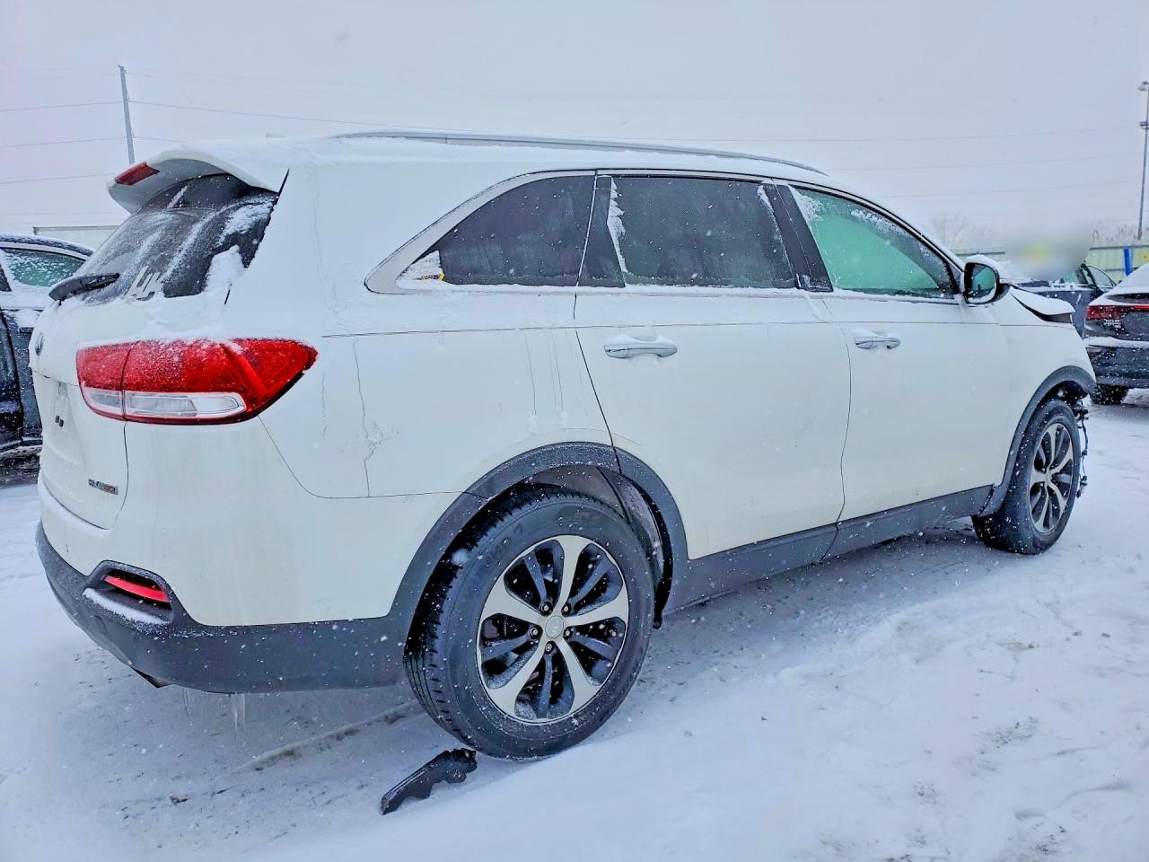 2016 KIA SORENTO EX photo 5