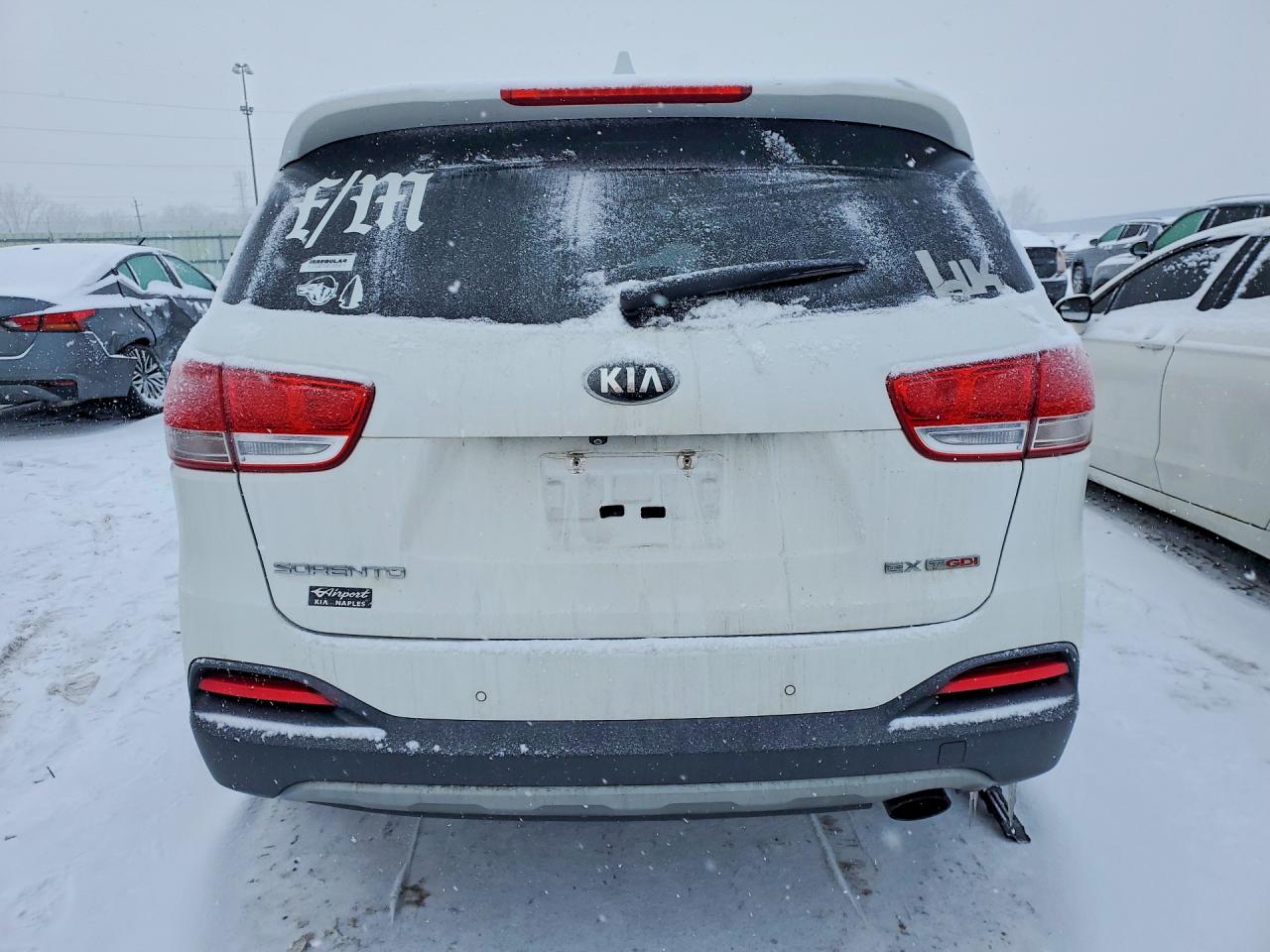 2016 KIA SORENTO EX photo 11