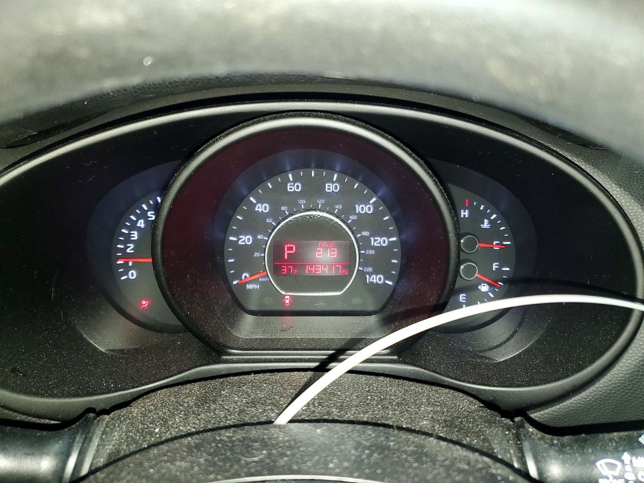 2017 KIA SOUL + photo 17