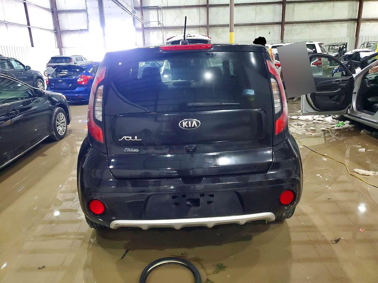 2017 KIA SOUL + photo 11