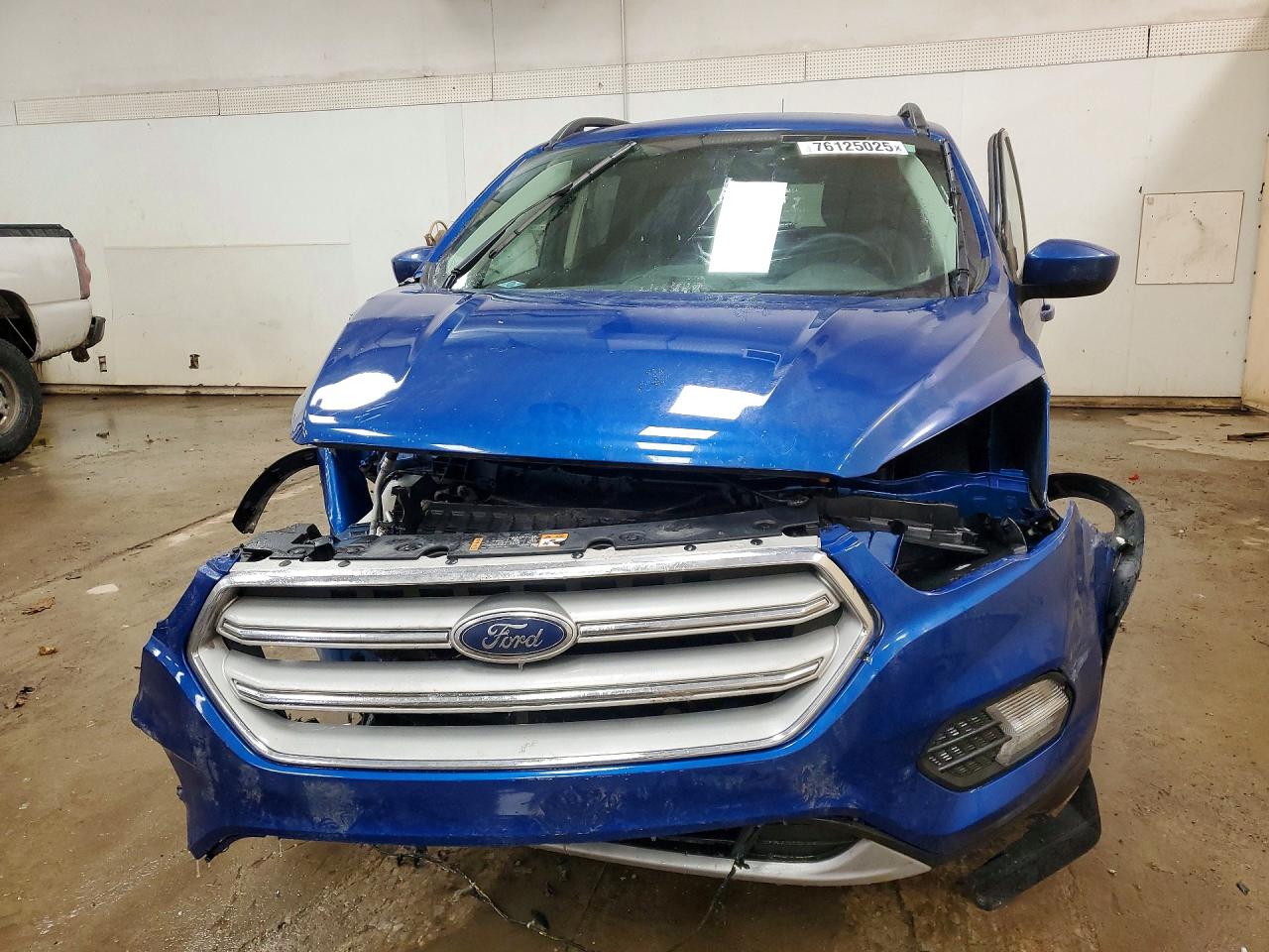 2019 FORD ESCAPE SEL photo 5