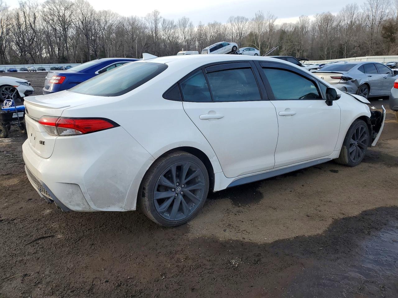 2020 TOYOTA COROLLA SE photo 5