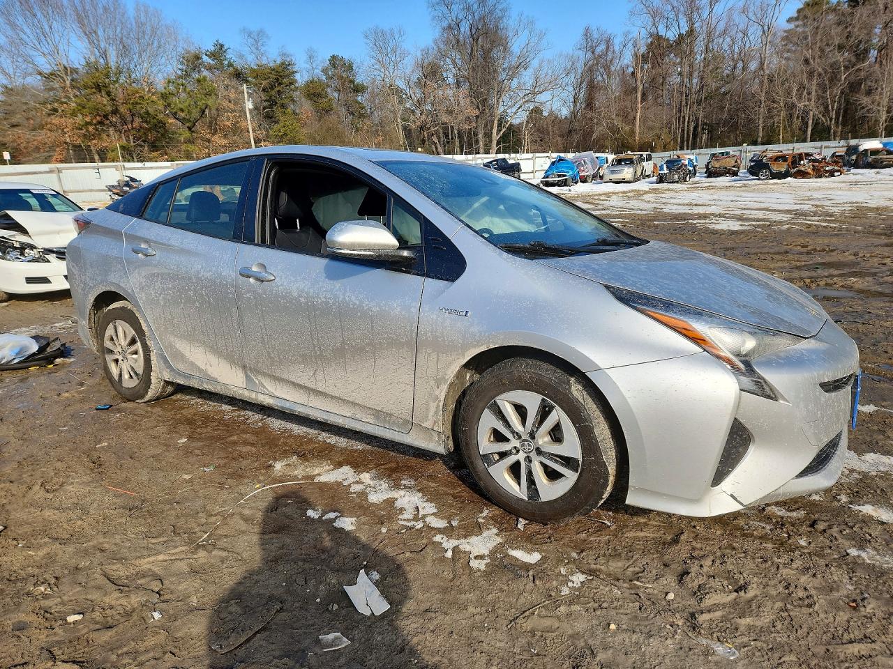 2016 TOYOTA PRIUS photo 7