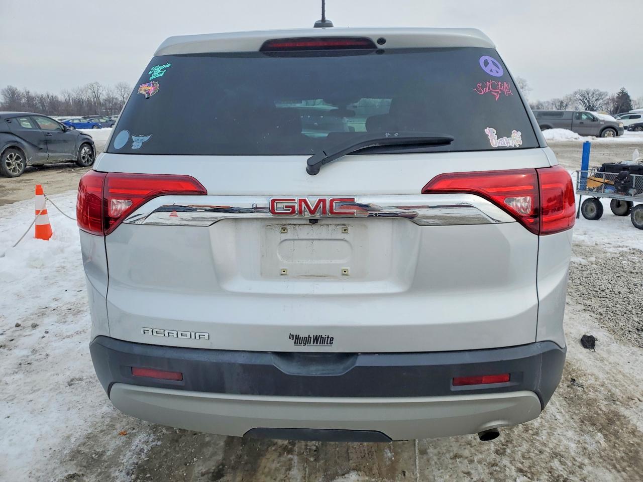 2017 GMC ACADIA SLE photo 16