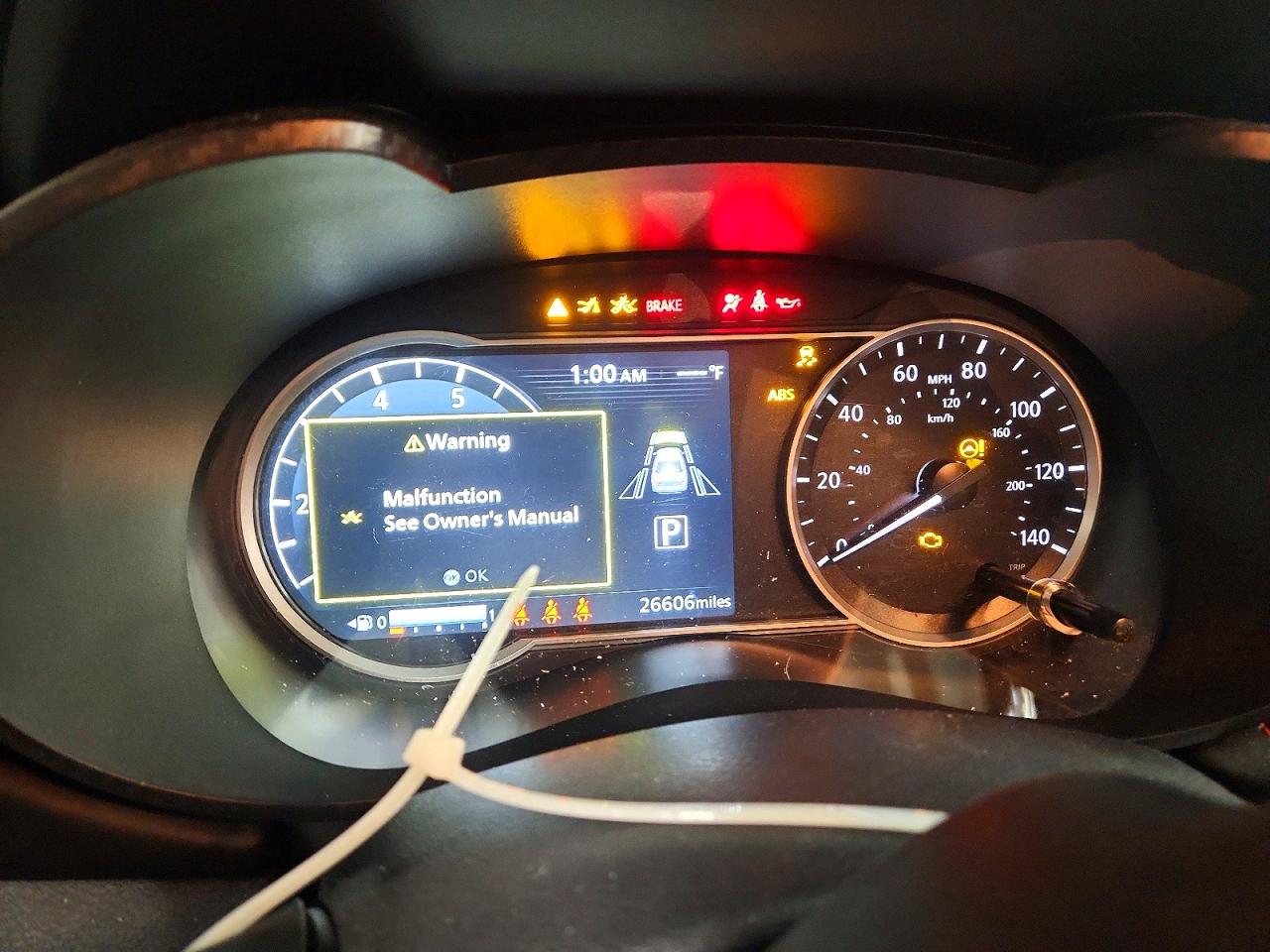 2024 NISSAN VERSA SR photo 17