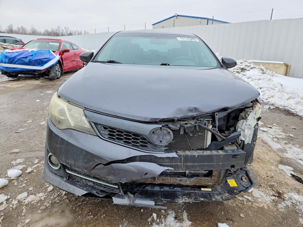 2012 TOYOTA CAMRY SE photo 9