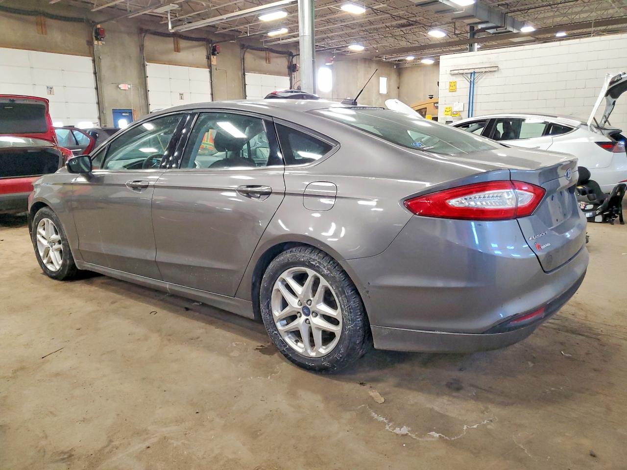 2013 FORD FUSION SE photo 3