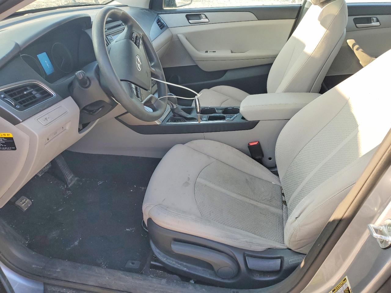 2015 HYUNDAI SONATA SE photo 13