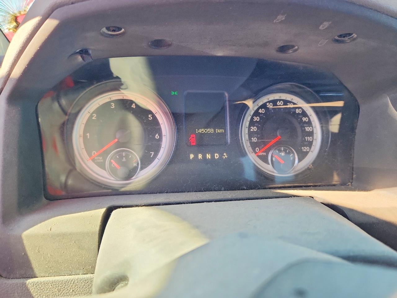 2014 RAM 1500 SLT photo 17