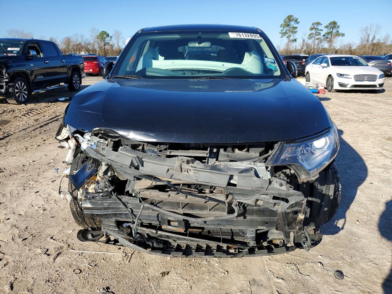 2019 MITSUBISHI OUTLANDER SE photo 9