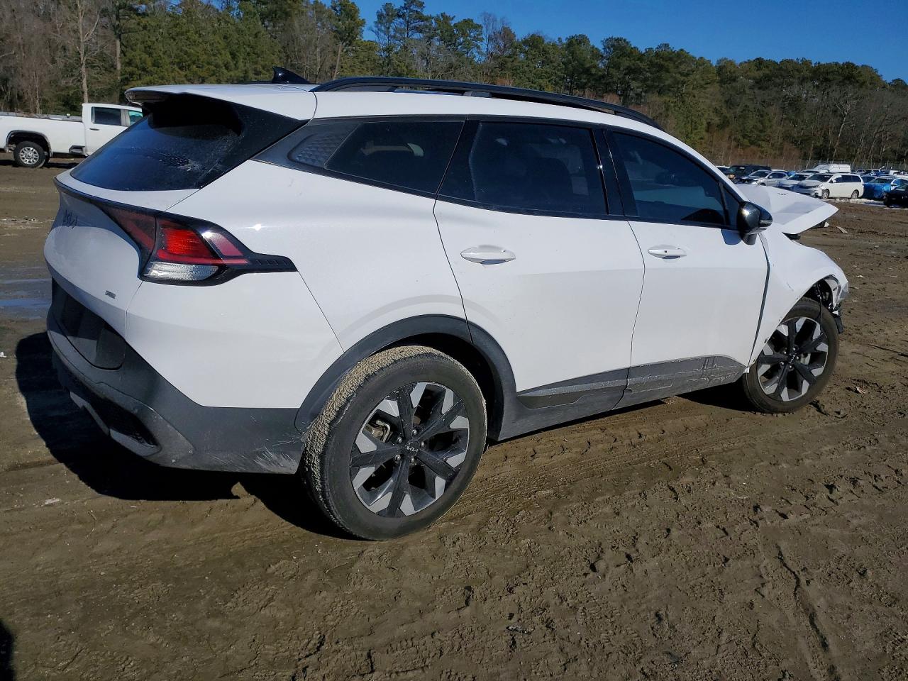 2023 KIA SPORTAGE X LINE photo 7