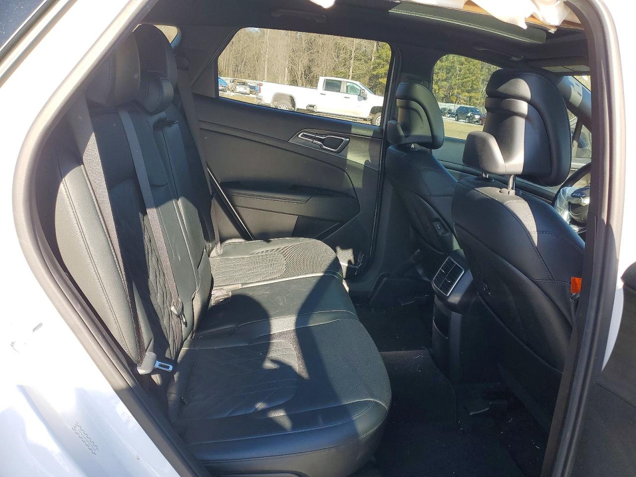 2023 KIA SPORTAGE X LINE photo 31