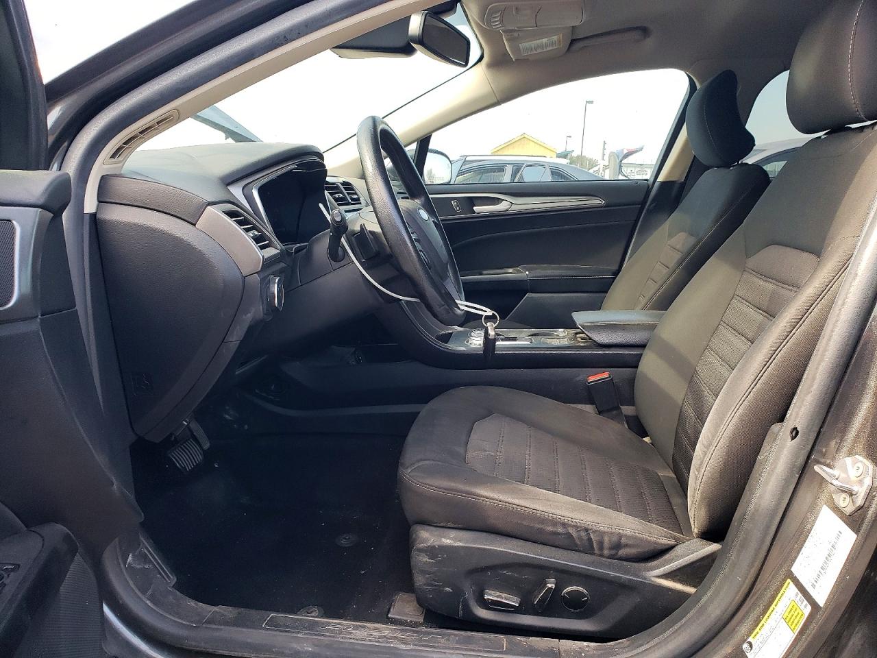 2019 FORD FUSION SE photo 13