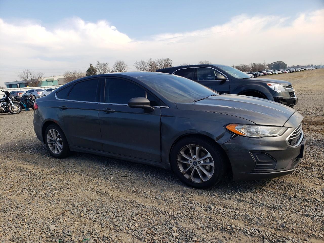2019 FORD FUSION SE photo 7