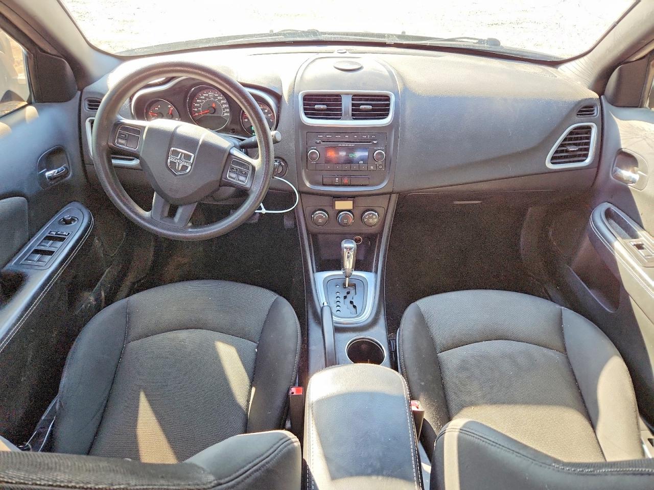 2013 DODGE AVENGER SE photo 22