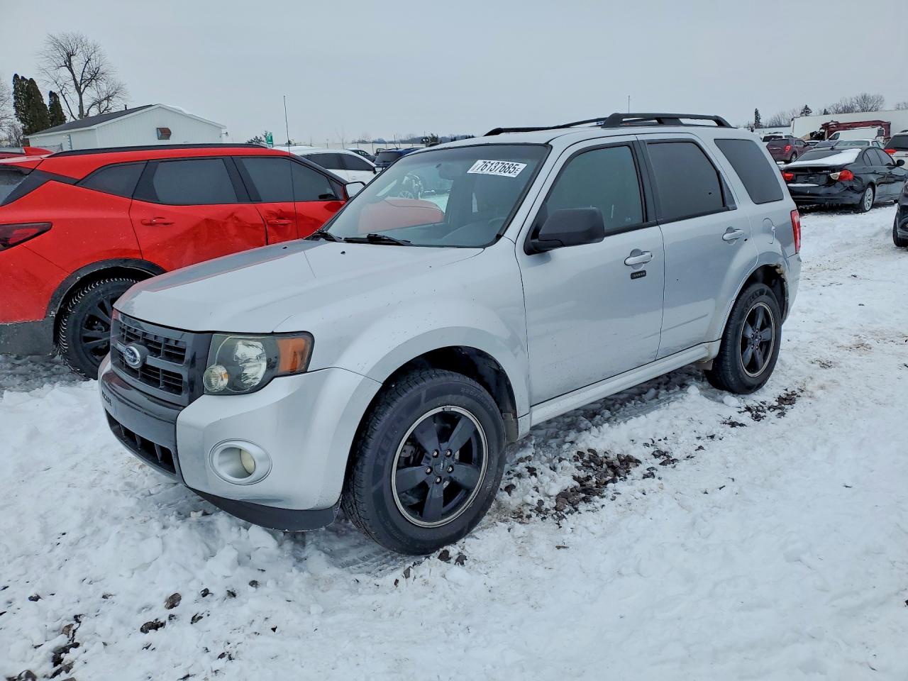 2011 FORD ESCAPE