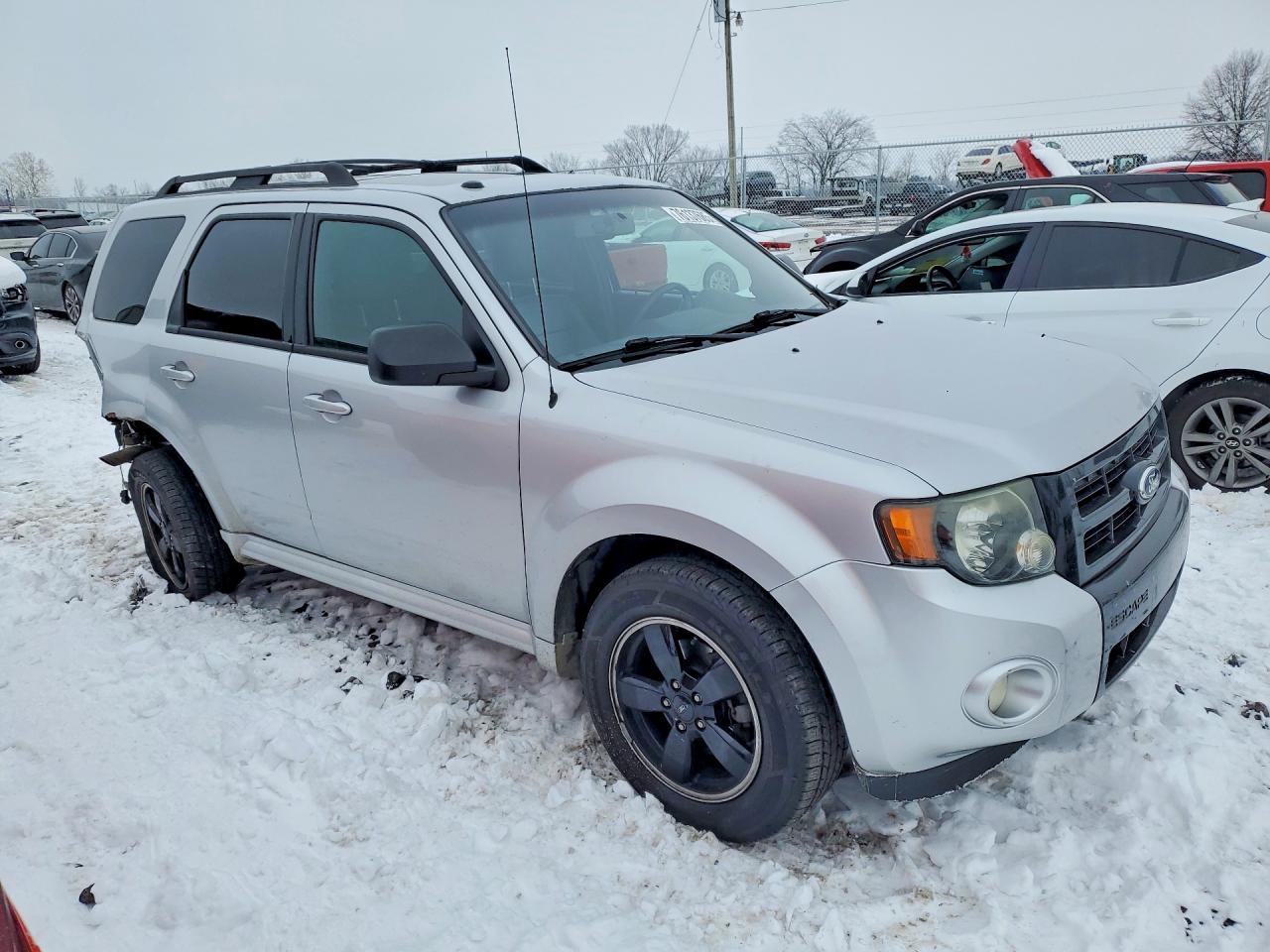 2011 FORD ESCAPE XLT photo 7