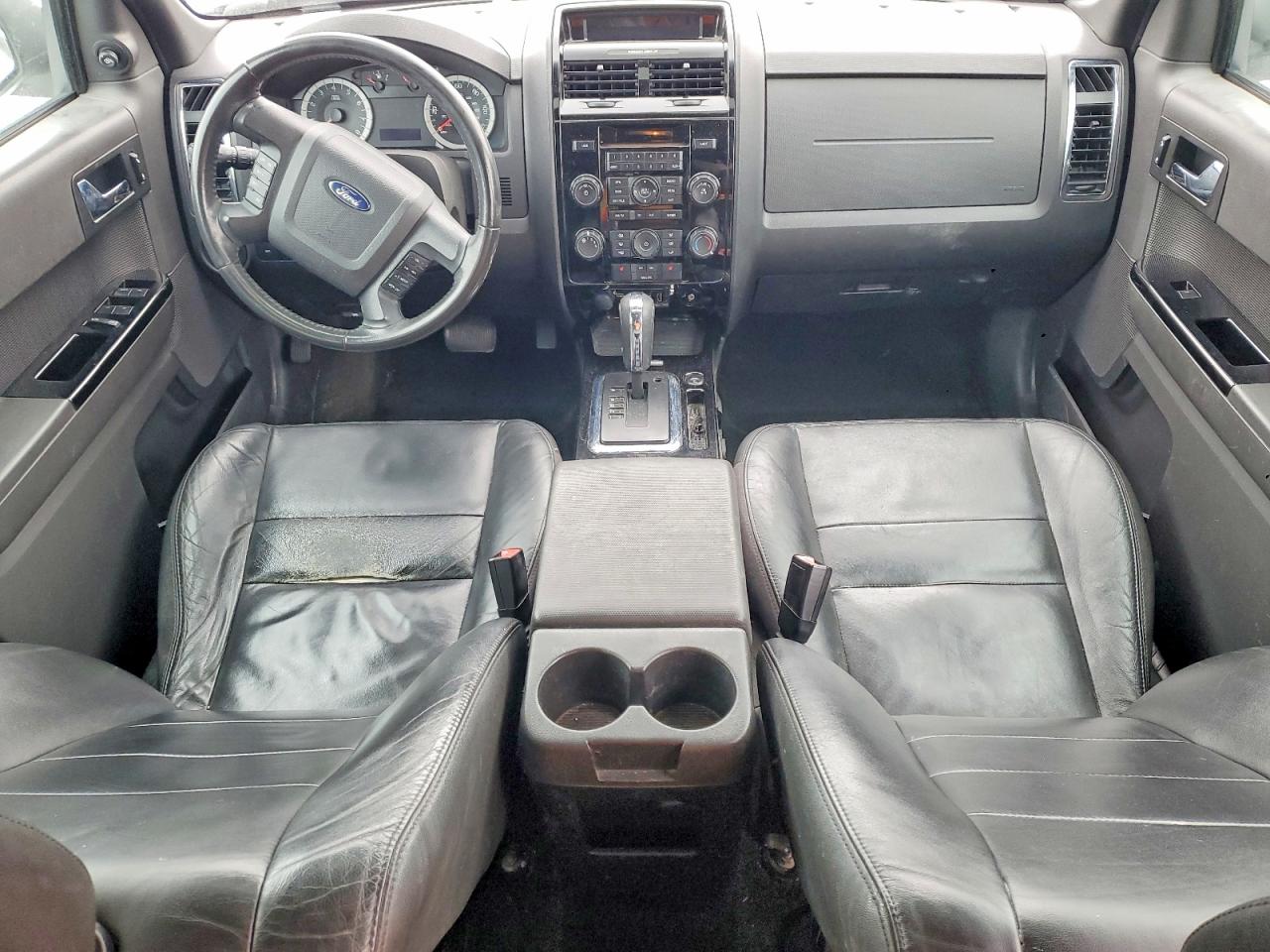 2011 FORD ESCAPE XLT photo 15