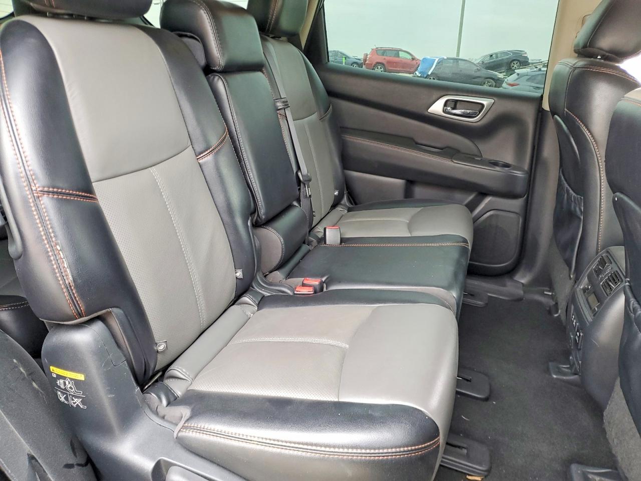 2020 NISSAN PATHFINDER SL photo 31