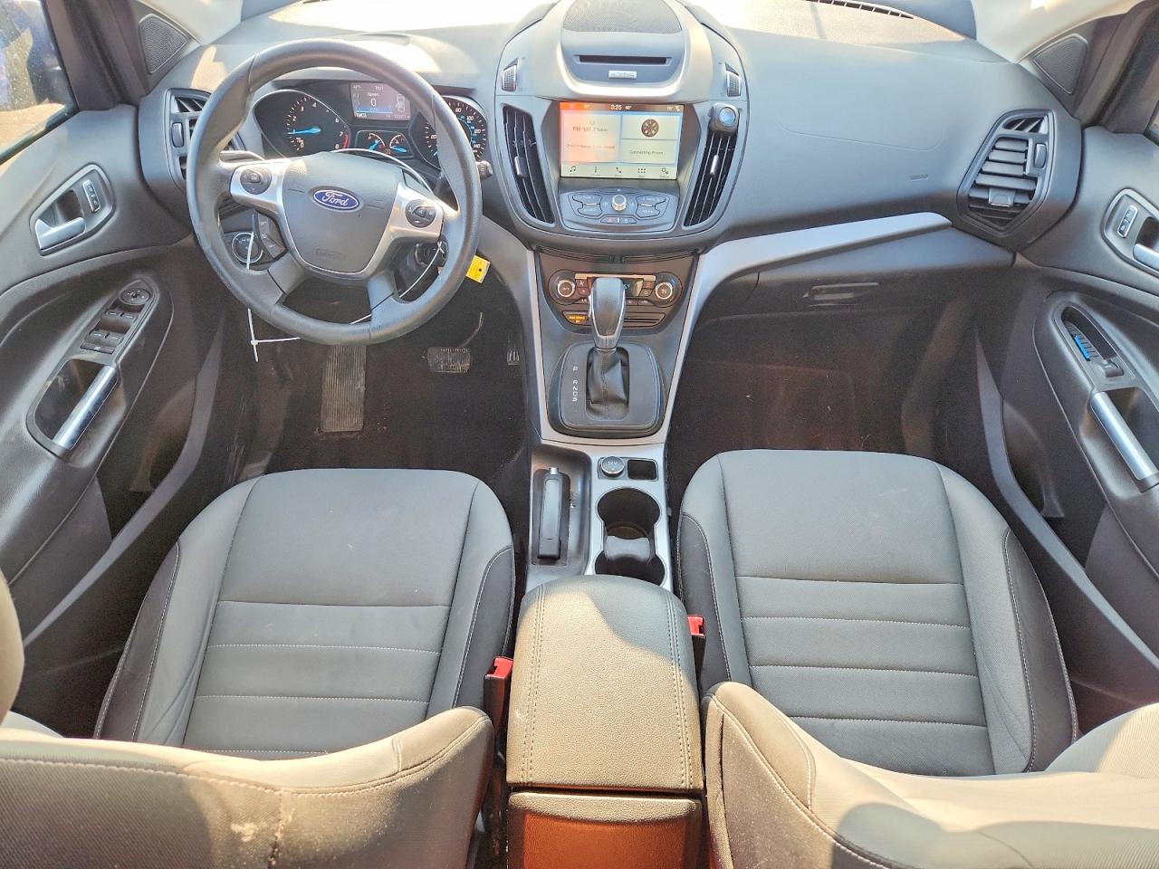 2016 FORD ESCAPE SE photo 22