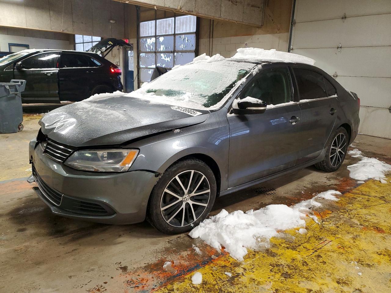 2013 VOLKSWAGEN JETTA