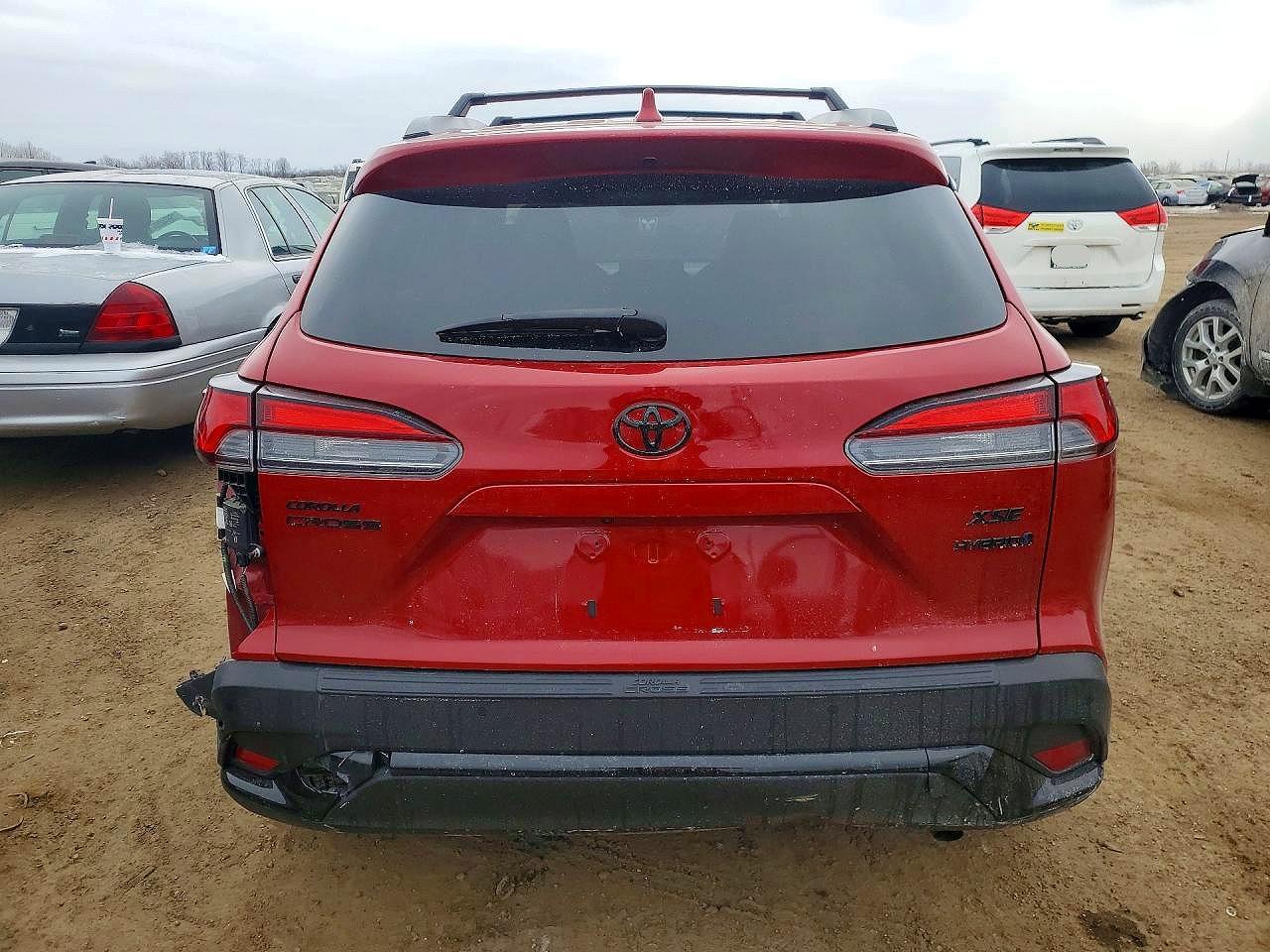2024 TOYOTA COROLLA CROSS SE photo 6