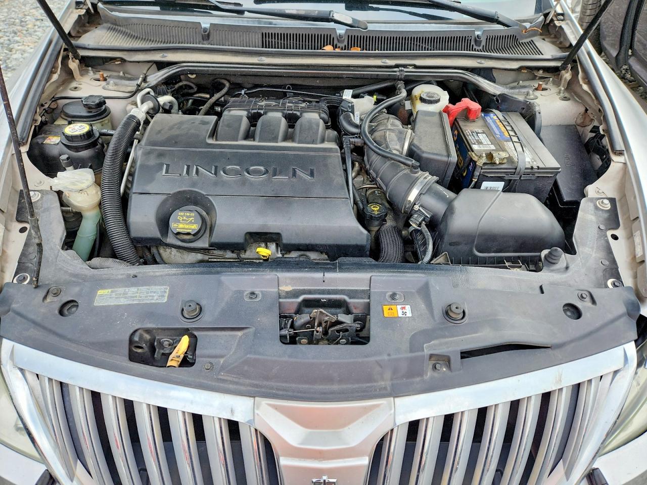 2009 LINCOLN MKS photo 21
