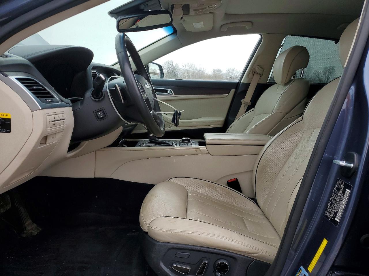 2015 HYUNDAI GENESIS 3.8L photo 13