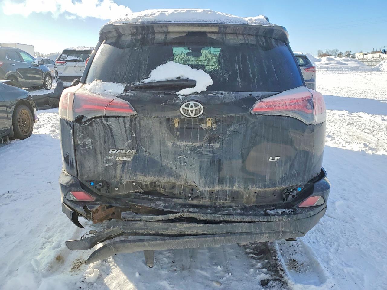 2017 TOYOTA RAV4 LE photo 6