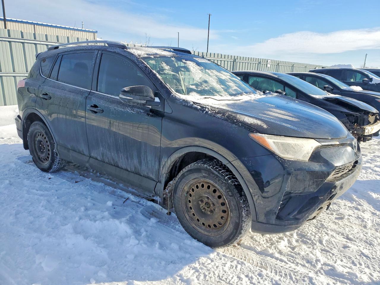 2017 TOYOTA RAV4 LE photo 4