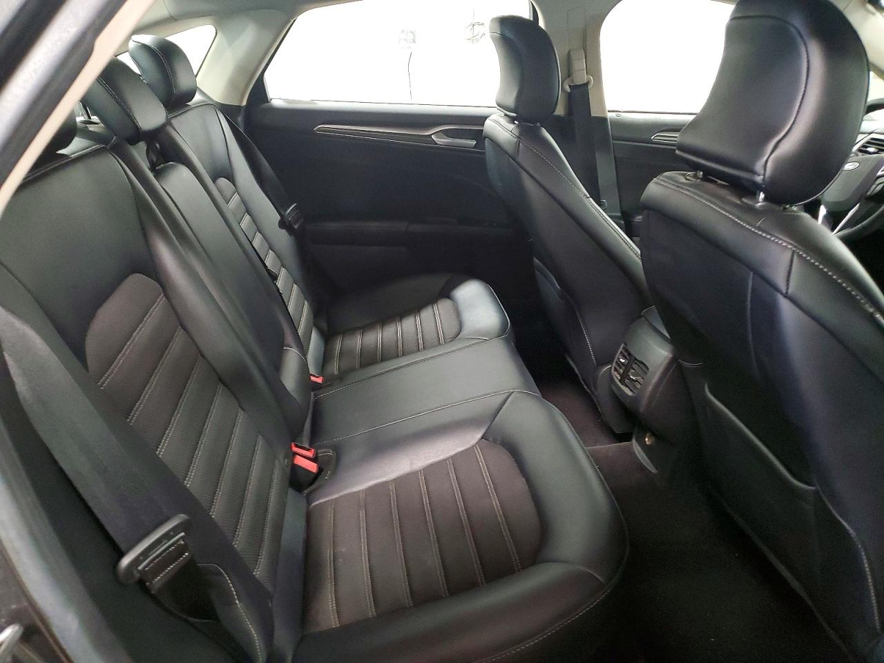 2017 FORD FUSION SE HYBRID photo 10