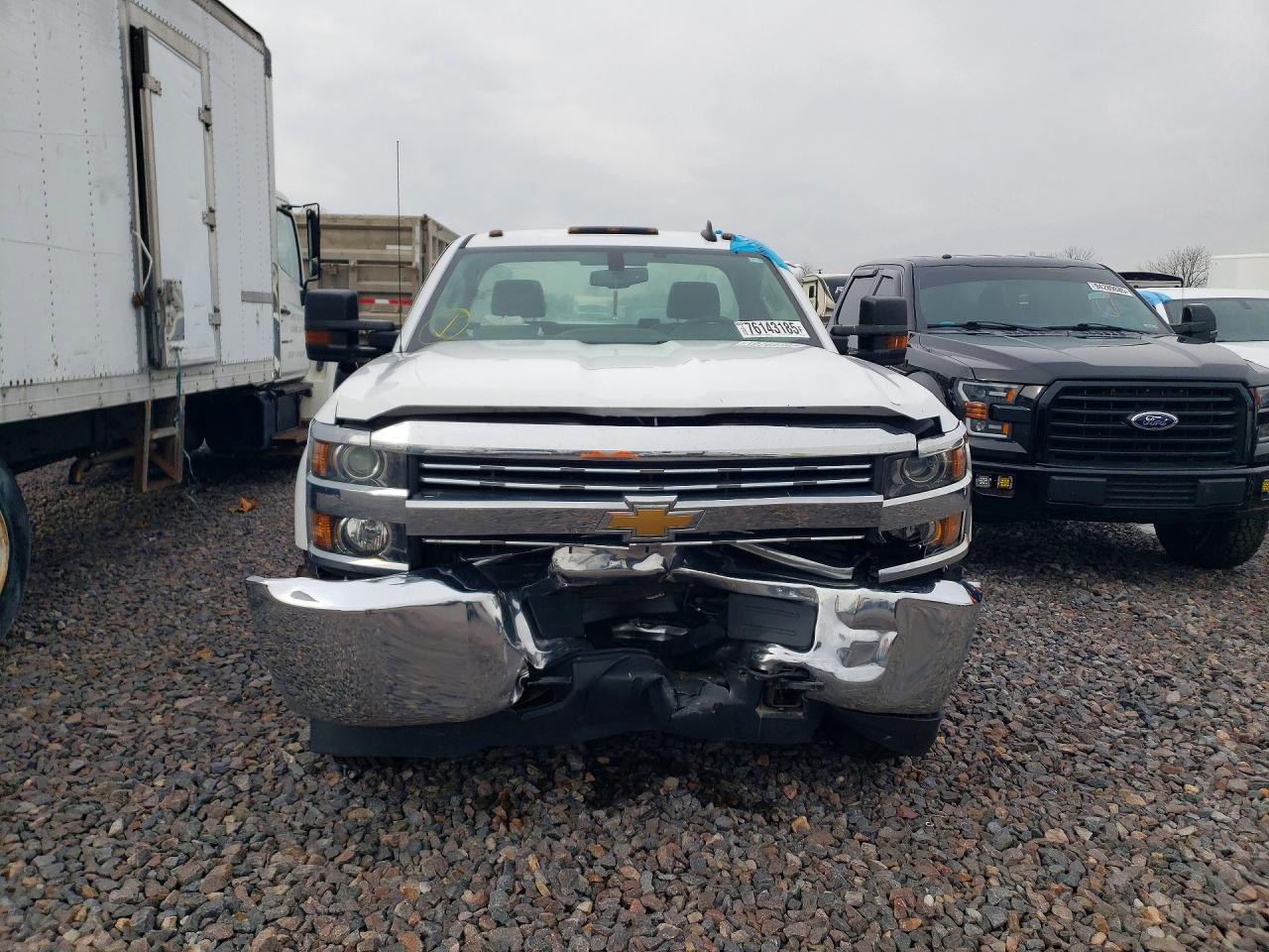2017 CHEVROLET SILVERADO C3500 photo 5