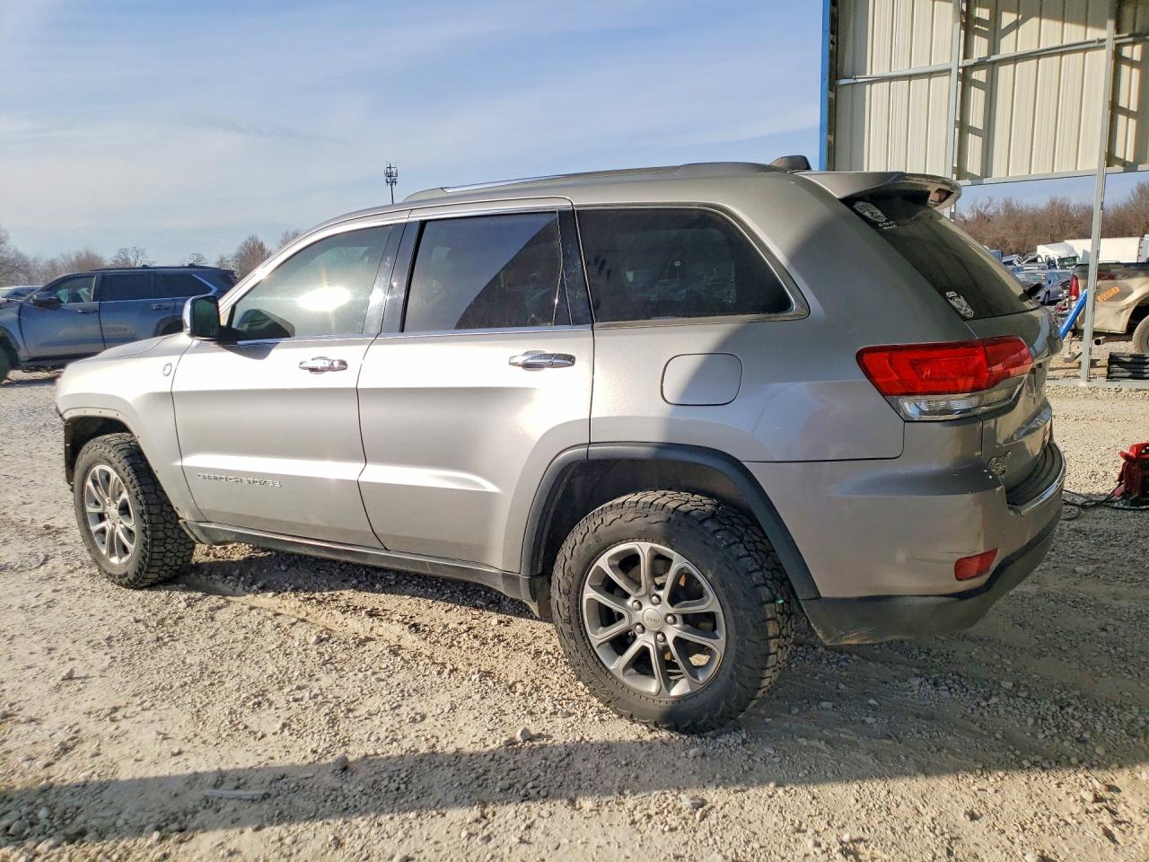 2015 JEEP GRAND CHEROKEE LIMITED photo 3
